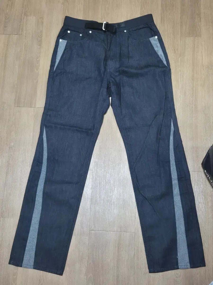 오프닝 프로젝트 OPTICAL DENIM PANTS - INDIGO